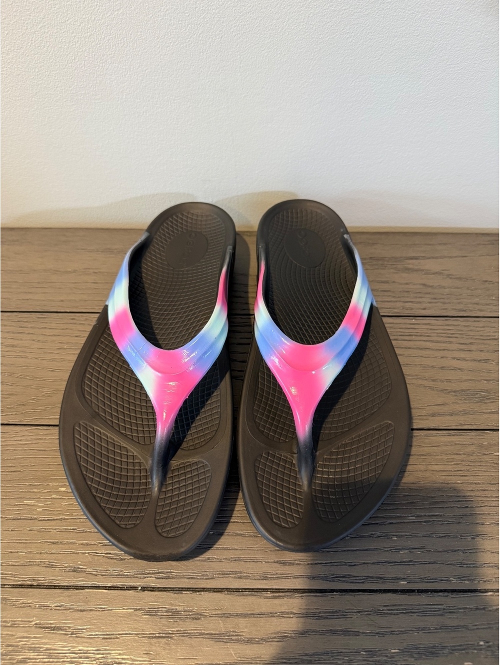 Oofos Women's Flip Flop Sandals Size 11